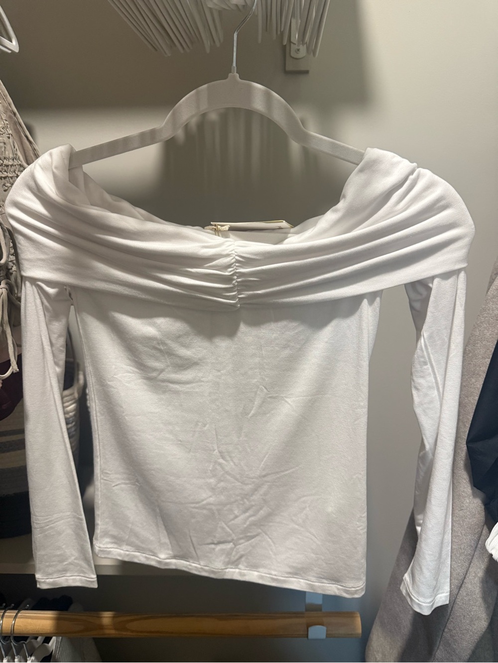 Aritzia Wilfred Top